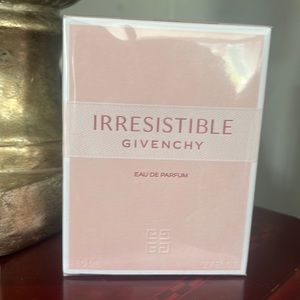 NWT Givenchy Eau De Parfum